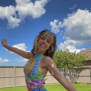 Meet your Posher, Carlin